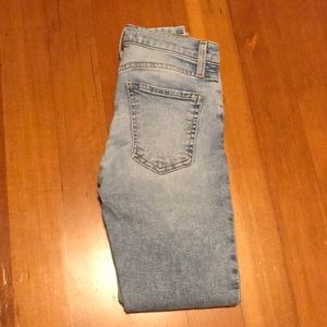 Current Elliott highway stiletto